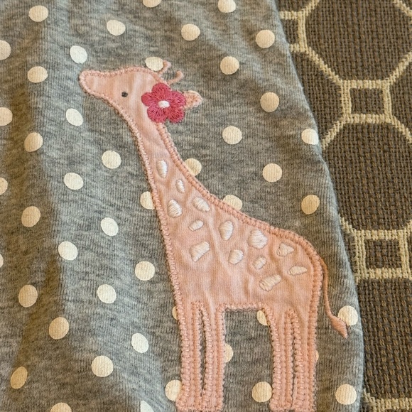 Carter's Pink and Gray Romper Bundle 12 months - Picture 6 of 7